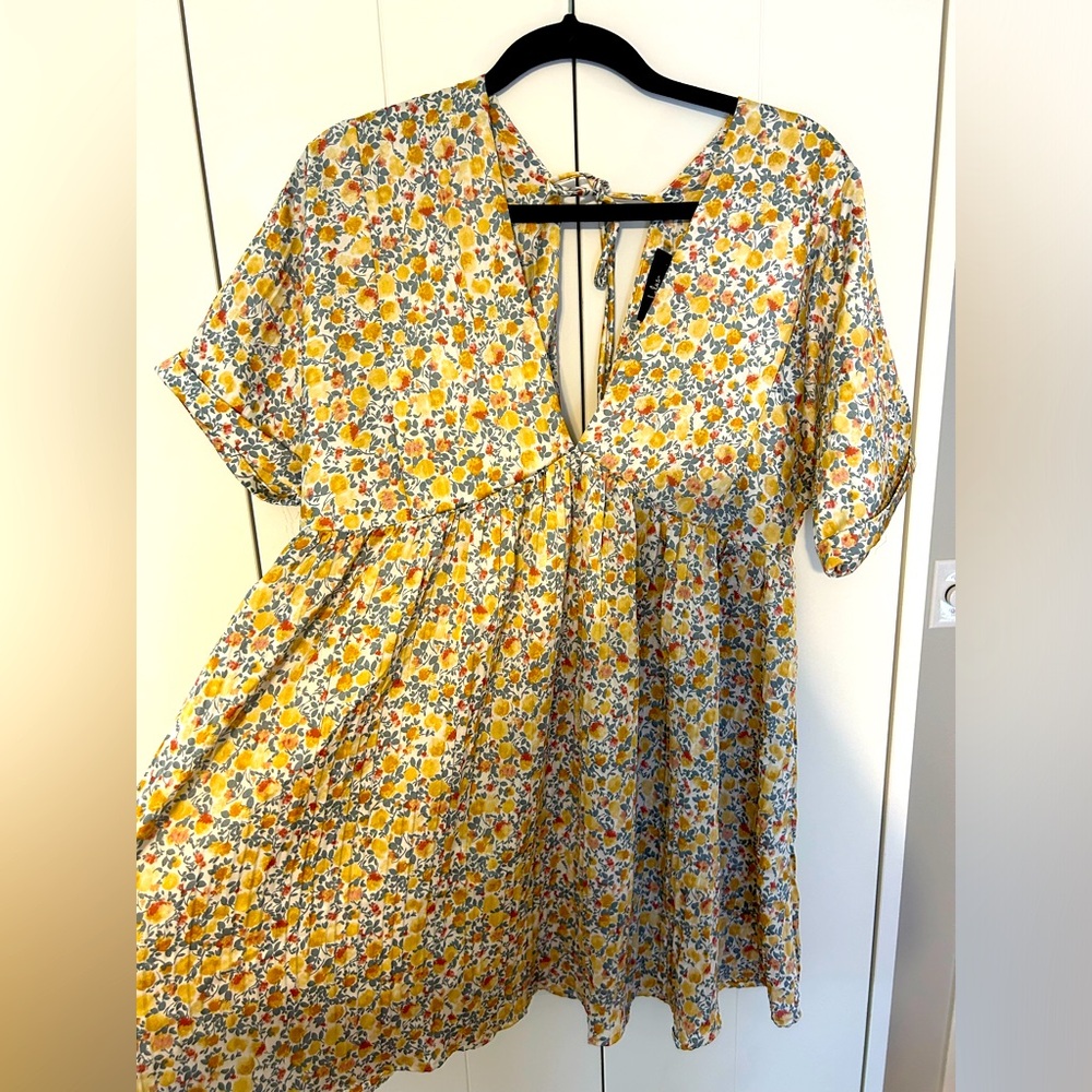 Lulus Silk Floral Dress
